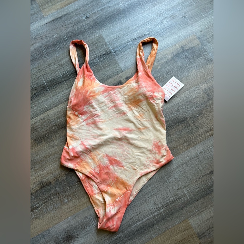 Dippin’ Daisys One Piece Bathing Suit- Large